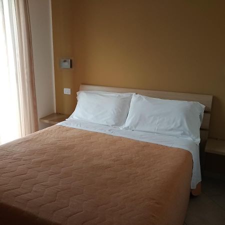 Residence Ilario Suite Hotel Riccione Luaran gambar