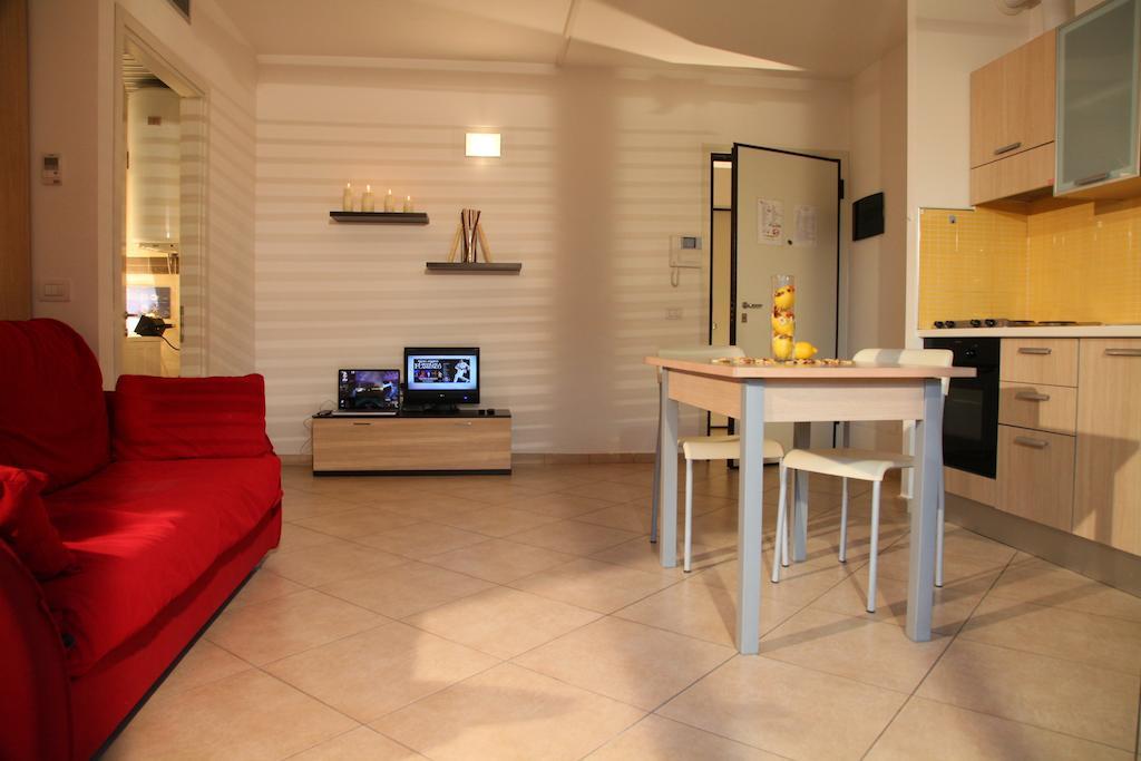 Residence Ilario Suite Hotel Riccione Bilik gambar