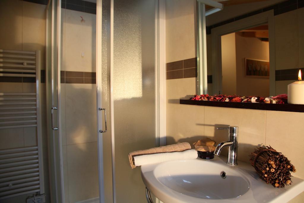 Residence Ilario Suite Hotel Riccione Bilik gambar