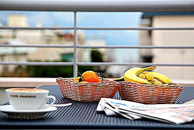 Residence Ilario Suite Hotel Riccione Bilik gambar