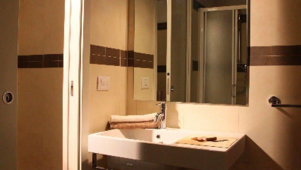 Residence Ilario Suite Hotel Riccione Luaran gambar