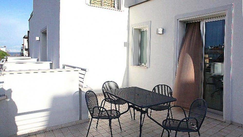Residence Ilario Suite Hotel Riccione Luaran gambar